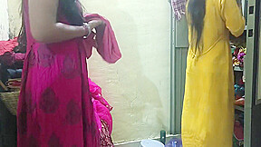 Indian Threesome Some Sex Video Home Made - 18 Years And Mumbai Ashu