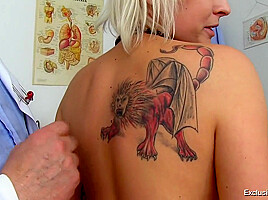 Inked Amateur Minx Alexis Gyno Exam Fetish Video