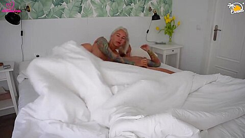 Inked Skinny Milf Hot Homemade Sex