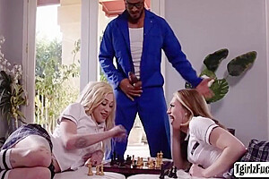 Jenna Gargles And Izzy Wilde In Transsexuals Shares Big Black Cock In Interracial Threesome