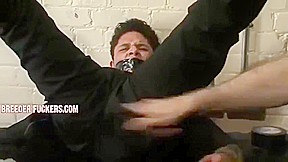 Jovencito Es Gozado Por Dos Macho