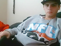 Just Horny American Nfl Fan Boy Webcam Porn
