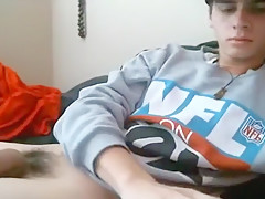 Just Horny American Nfl Fan Boy Webcam Porn