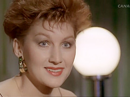 Kingsajz (1988) Katarzyna Figura and Liza Machulska