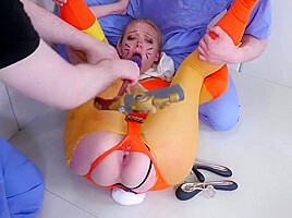 Kinky blonde gets butt fucked