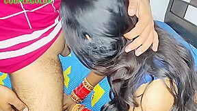 Komal Bahut Hi Khubsurat Hai Sadi Aur Blouse Very Sexy Komal Bhabhi