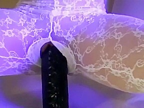LYSXTREME MONSTERDILDO ANALFISTING