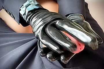 Latex Handjob Pov Business Or Pleasure? His Suit Gets Drenched In Cum During Paris Trip Wank