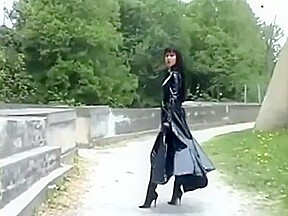 Latex walking