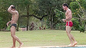 Latino suck dick in the swimming pool - CrunchBoy