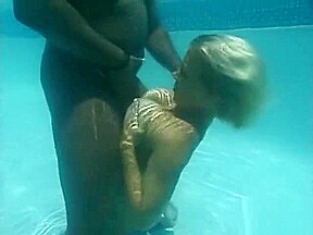 Lauren underwater blowjob