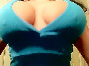 Laurie Steele Big Tit Expand