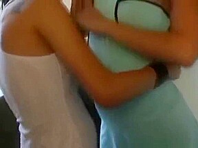 Lesbo shenanigans in a bathtub