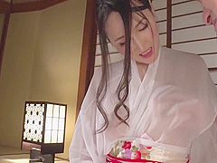 Luxury Adult Healing Spa: Pretty White Boobs In Bath - Angelia Mizuki