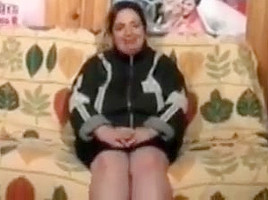 Madurita puta le gusta que le rompa el ano