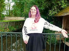 Malicia, 24 years old, cam-girl with various talents   