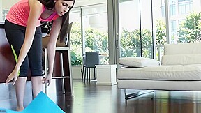 Miranda Miller In Rough Fuck For Yoga Stepsister