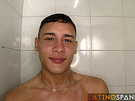 Model introduction: Bad Boy Blade Shows off his Assets