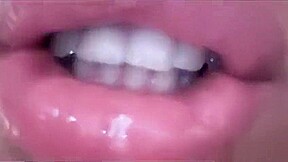 Mouthcam Anissa Kate