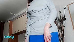 My Creamy Cunt Started Leaking From The Cucumber Fisting And Squirting 11 Min