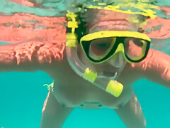 My Naked Diving On A Public Beach - Rate What I Can Do Underwater