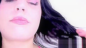 NEW MODEL FUCKED BY AGENT AT CASTING AUDITION