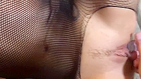 Nasty Henessy opens her pussy wide and makes herself cum
