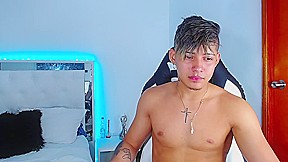 Nice Latin Twunk Cum Gay Porn
