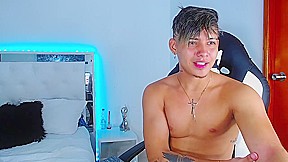 Nice Latin Twunk Cum Gay Porn