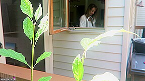 Nikki Dish Washer Creep