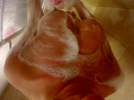 Nikki Shower POV