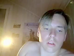 Norwegian Guy Fingering His Big Ass 1st Time On Cam