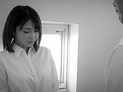 新婚OLが出張先で相部屋上司にやられちゃう禁断SEX