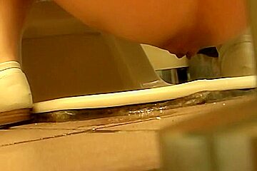 Office girls are pissing in the womens WC
