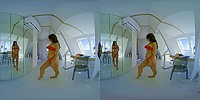 Olena's Striptease In The White Clouds - Vrsun