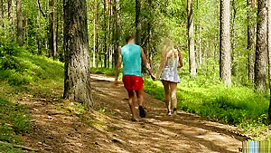 Olivia sucks off her boyfriend in the woods