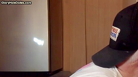 Oral gloryhole DILF sucks BF with eager mouth in private vid