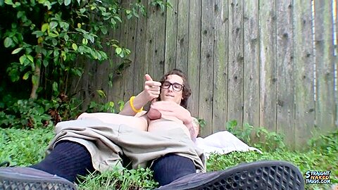 Outdoor Jerking With Str8 Sean - Sean Johansen
