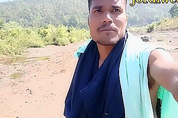 Outdoor Nadi Kinare Beth Ke Jordiweek Lond Hilane Loga With Gay Boy