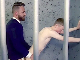 Pale toy boy in prison schwule jungs
