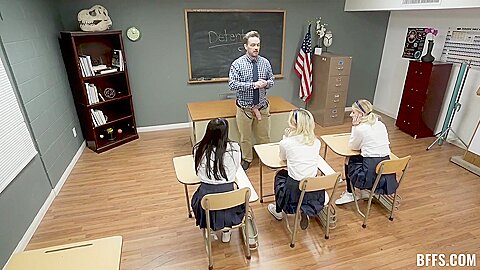 Penelope Woods, Britt Blair & Kallie Taylor – The Experiment Before Going To College