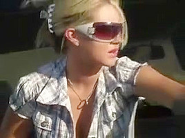 Pert Boobs teen 18+ Rubs Clit