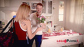 Petite babe Veronica Leal ass fingered & butt fucked balls deep in kitchen GP649 - PornWorld