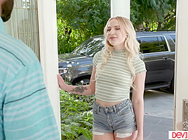 Petite teen 18+ babysitter seducing boss to lick and fuck her