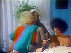 Pillow Flights Are Fun! - Bizarre