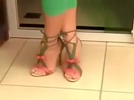 Plump delicious feet in sexy heels (help me find the full video pls?)