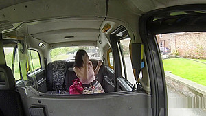 Porn actress bangs fake taxi driver in public