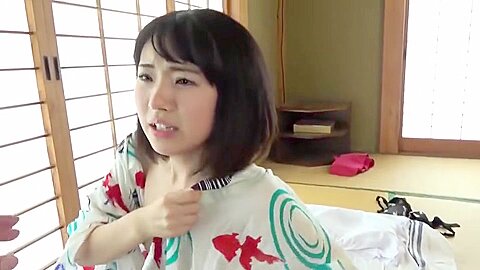 Pretty Japanese Staycation - Amateurs
