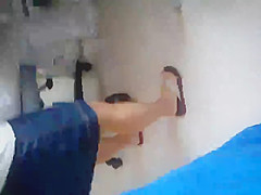 Public Feet 28