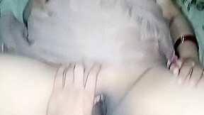 Punjabi Desi Aunty Fucked In The Night, Uff Aunty Ki Garm Cht
